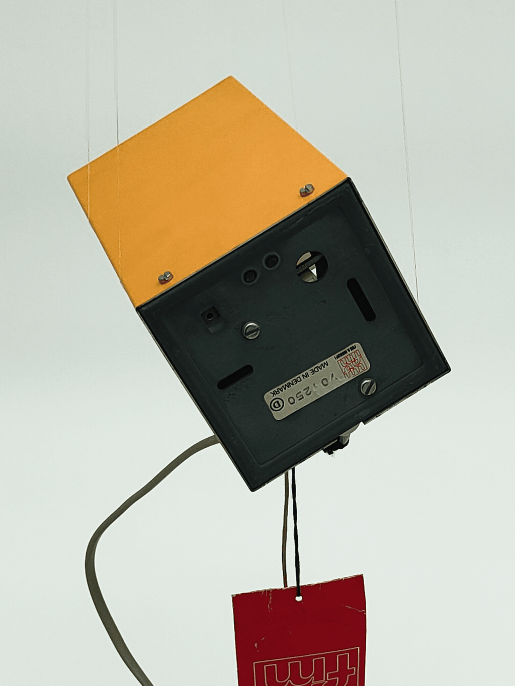 Dos et plaque de fixation - Applique murale Dublé