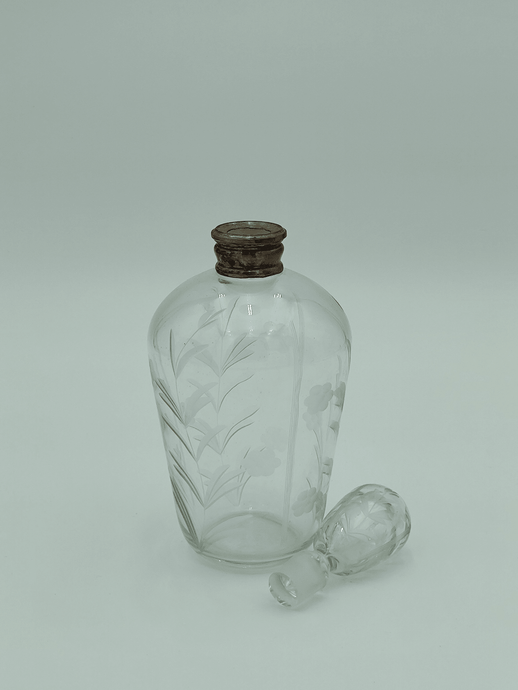 Stopper placed beside it - Decanter