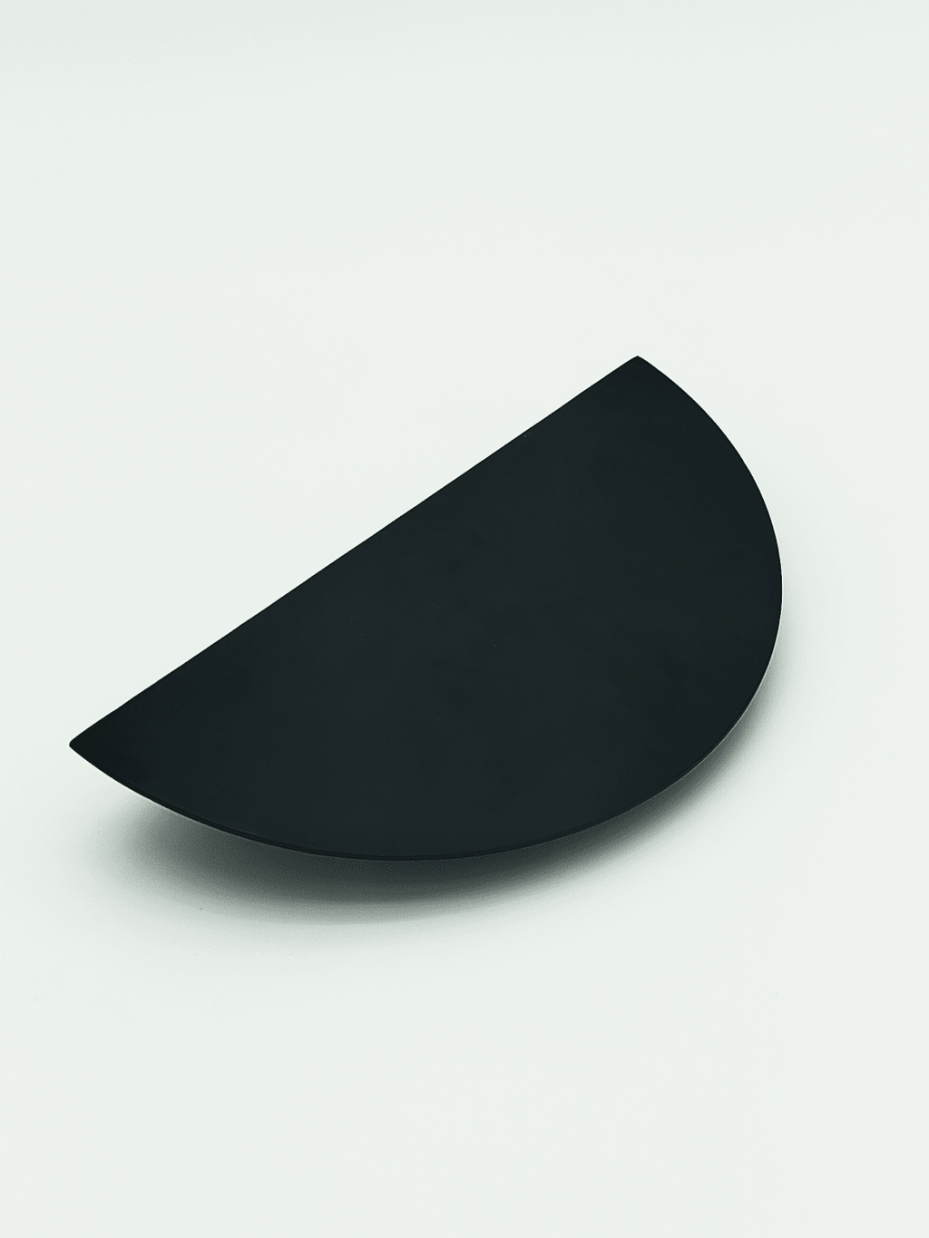Étagère murale Fungi, Gridy, chêne teinté noir (2010s)