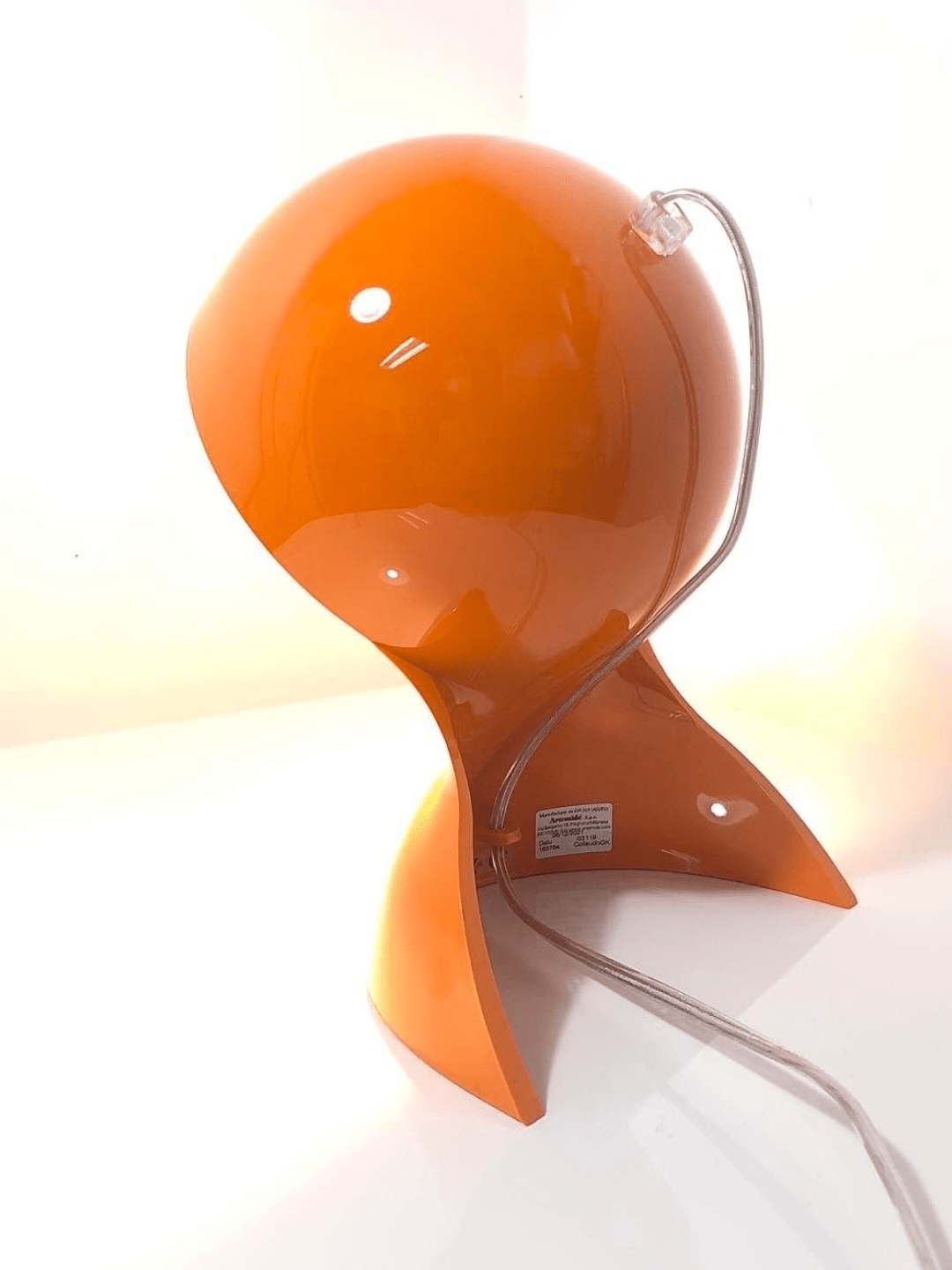 Vue arrière, câble - Lampe de table Dalù