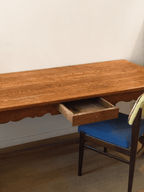 Open drawer - Dining table