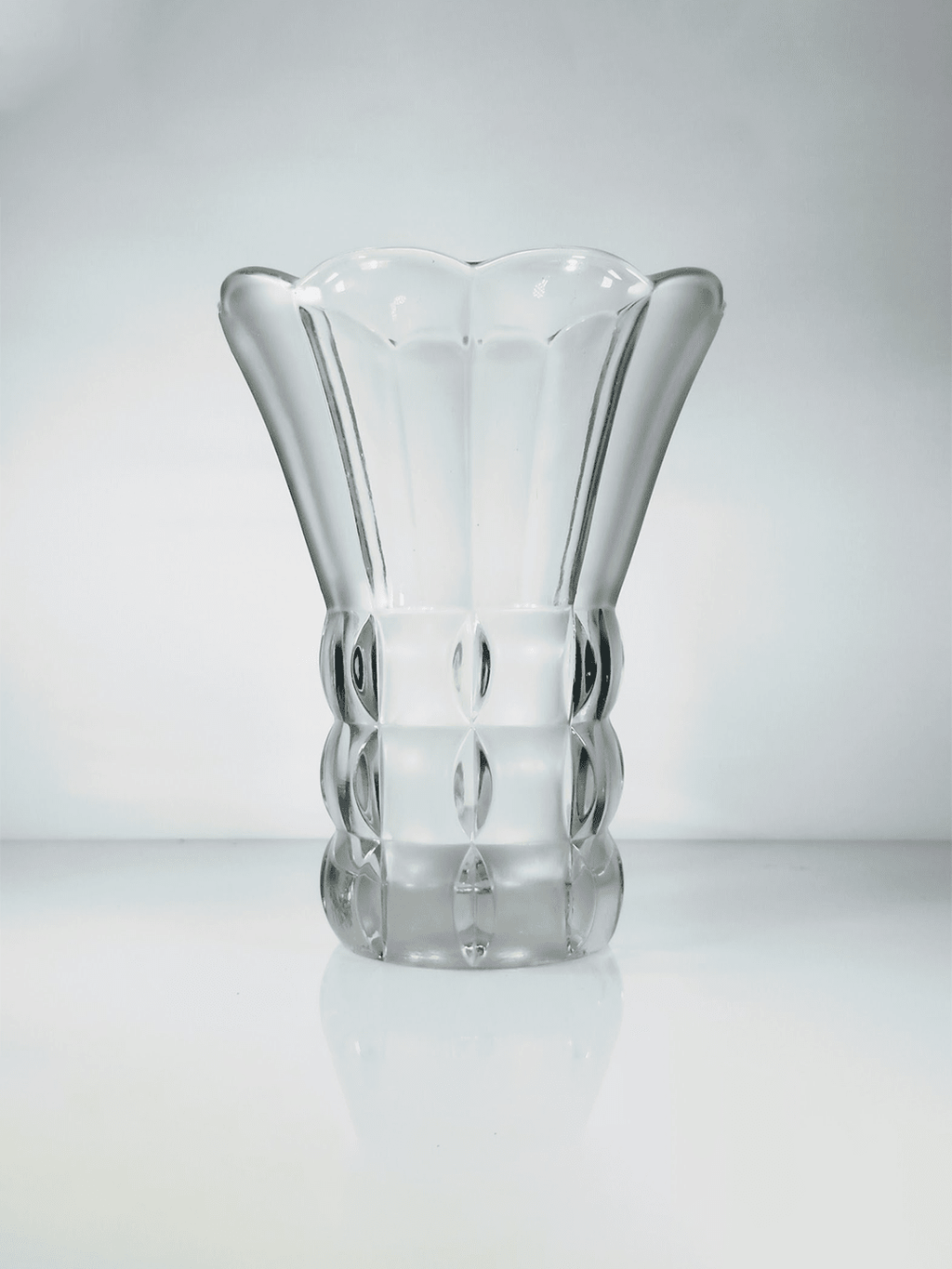 Vase Art Déco No. 1299, Feigl & Morawetz, verre pressé (1920s-1930s)